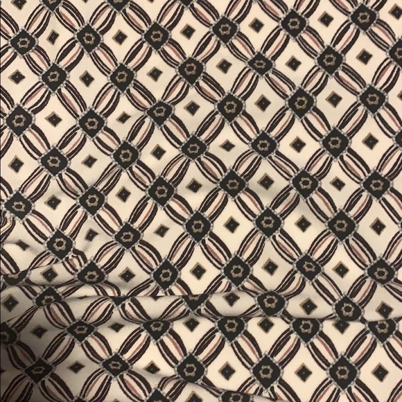 WHBM Blouse - Picture 3 of 6